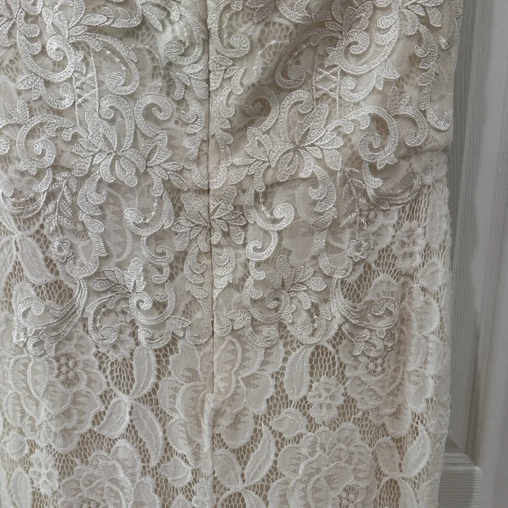 NWT Elegant Cream Lace Gown NWT Rosemore Couture “Engaging You” - Picture 5 of 11